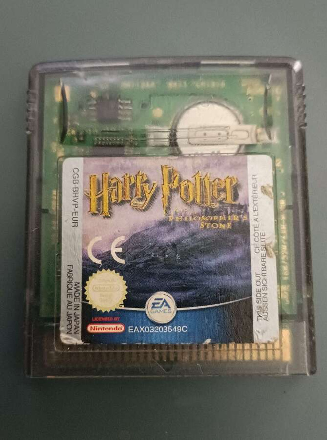 Harry Potter Philosopher's Stone Game Boy peli