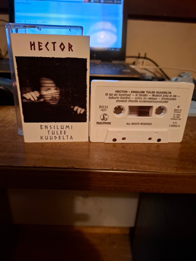 Hector - Ensilumi Tulee Kuudelta