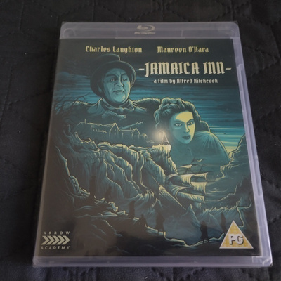 Jamaica Inn Blu-Ray + DVD **muoveissa**