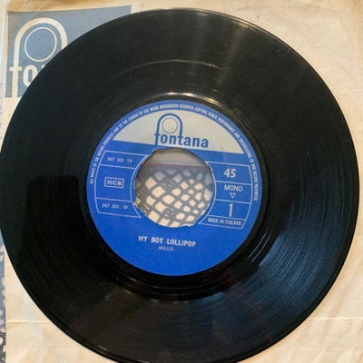 MILLIE: My Boy Lollipop * Somethings Gotta … * FIN 1964