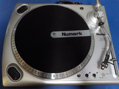NUMARK TTUSB LEVYSOITIN