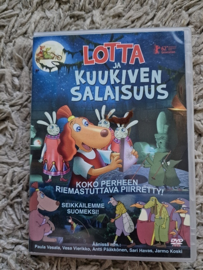 Lotta ja kuukiven salaisuus