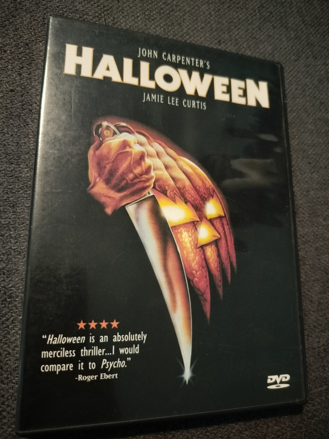 John Carpenter 's Halloween