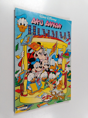 Walt Disney : Aku Ankan huvimaja
