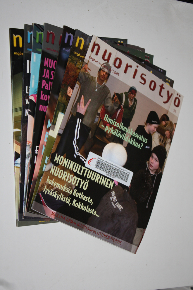 Nuorisotyö 2-8/2005 (nro 1 puuttuu)