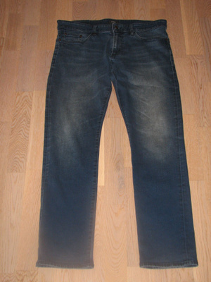 HUGO BOSS 34/32 FARKUT