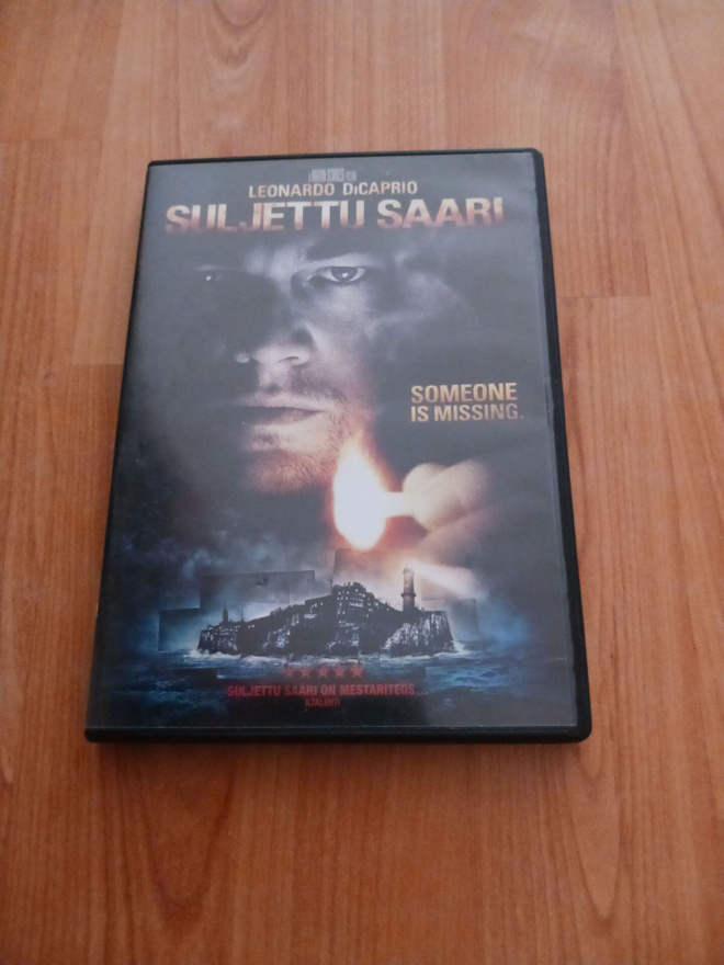 Suljettu Saari DVD Thrilleri