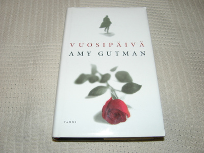 Amy Gutman Vuosipäivä -sid