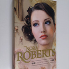Nora Roberts : Jotain vanhaa - pikkukuva 1