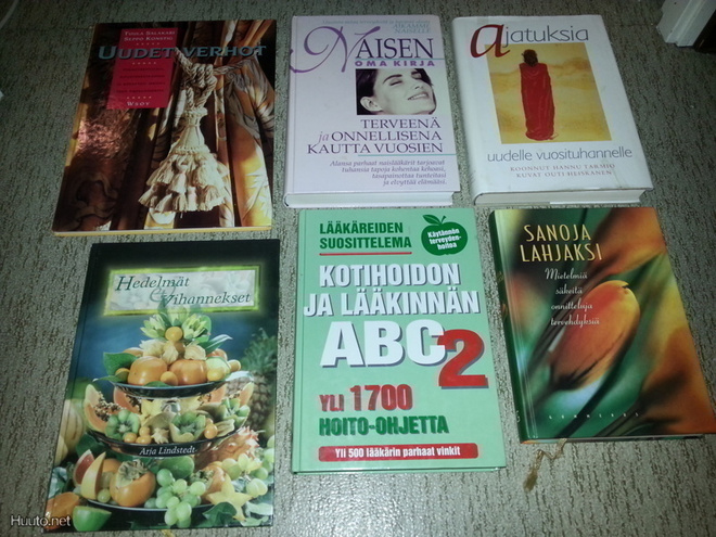 6Kpl Kirjoja ( Ajatuksia , Naisen kirja , Mietelmiä )