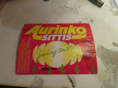 aurinko sittis  Etiketti