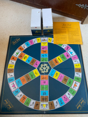 Trivial pursuit pelilauta ja kysymykset (1980)