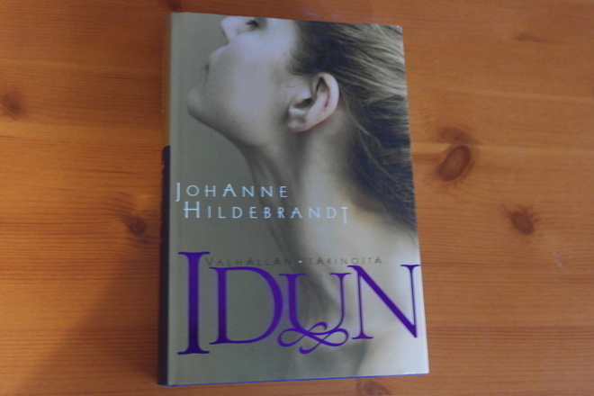 Johanne Hildebrandt:Idun-Valhallan tarinoita.1.P.2005.Sid.Kp