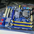 Asrock G41C-GS emo + Intel E8400 prossu - pikkukuva 1