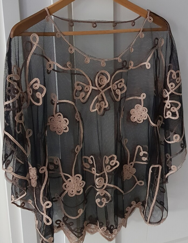 Verkko kirjonta pitsi batwing Viitta / Poncho -mainen Paita
