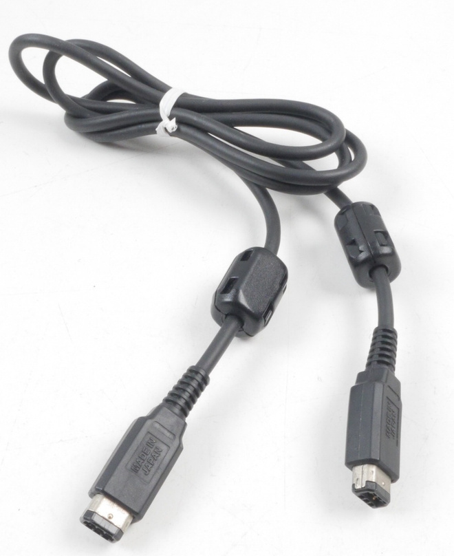 Official Game Boy Color Link Cable (CGB-003)