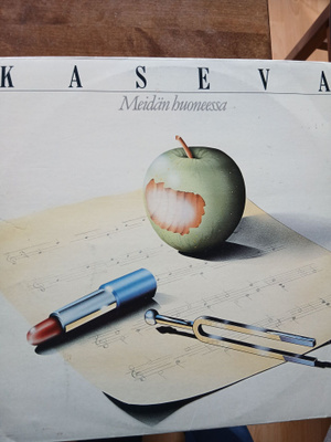 Kaseva: Meidän huoneessa.