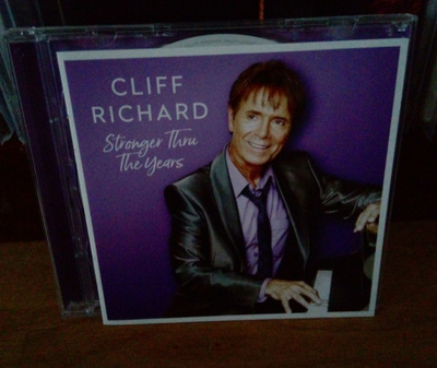 Cliff Richard - Stronger thru The years 2CD