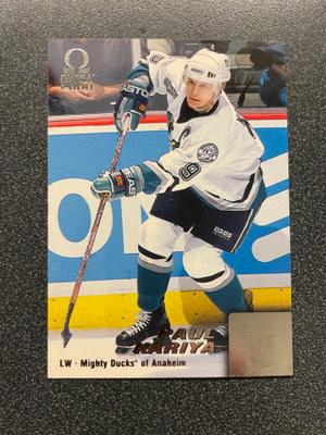 1999-00 Pacific Omega #3 Paul Kariya