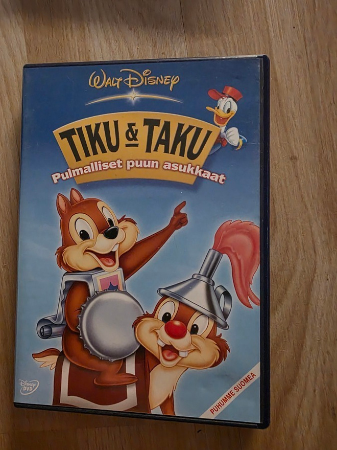 Tiku ja Taku - Pulmallisen puun asukkaat