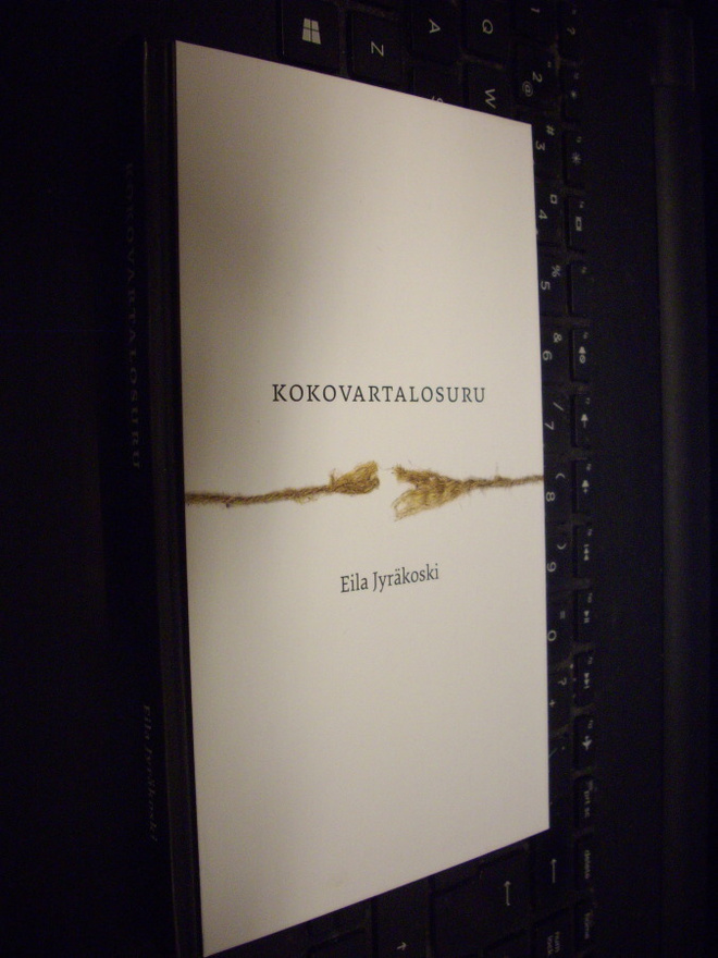 Eila Jyräkoski : Kokovartalosuru  ( 1 p. 2012 )