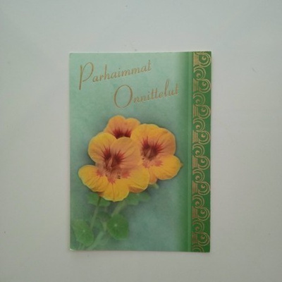 NO   1   -  PARHAIMMAT ONNITTELUT