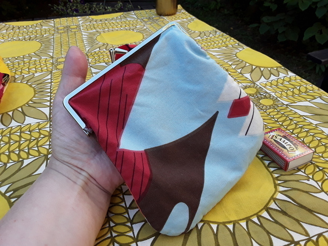 Vanhempi Vintage Marimekko pussukka / kukkaro