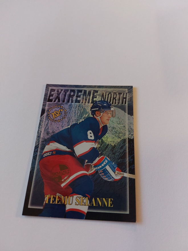 1995-96 Stadium Club Extreme North #2EN Teemu Selänne