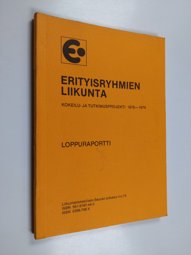 Erityisryhmien liikunta : kokeilu- ja tutkimusprojekti 19...