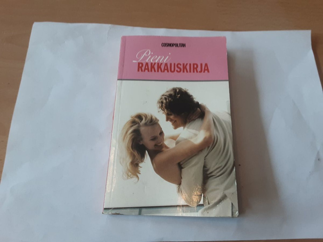 Cosmopolitian: Pieni rakkauskirja