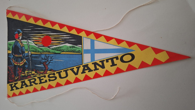 KARESUVANTO Vintage iso matkailuviiri