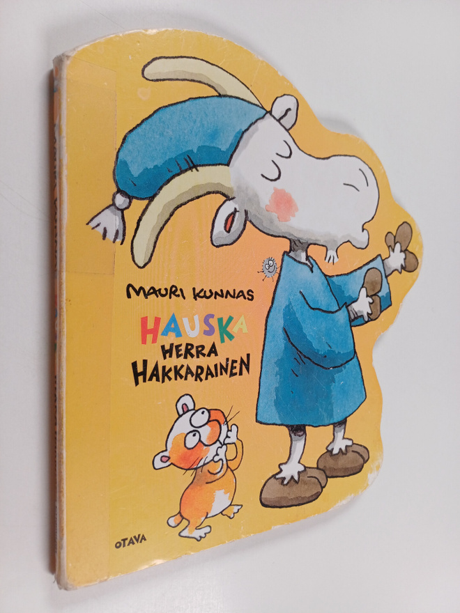 Mauri Kunnas : Hauska herra Hakkarainen