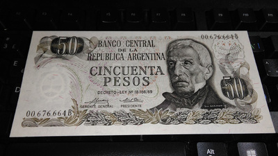 Argentiina 50 Pesos UNC-