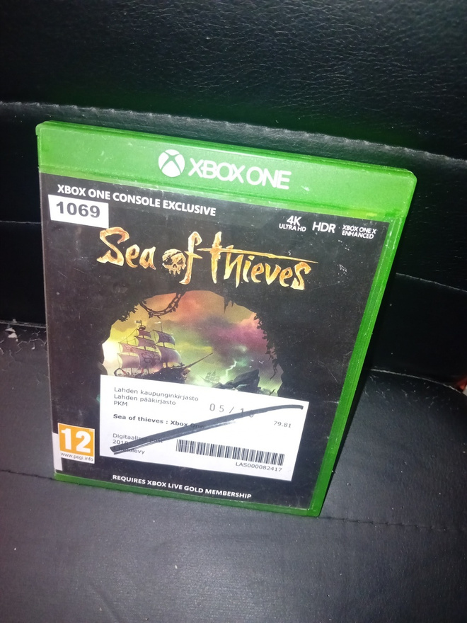 XBOX ONE  : SEA OF THIEVES ( SIS POSTIKULU  )