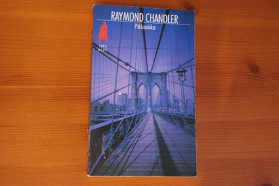 Raymond Chandler:Pikkusisko.SAPO 47.