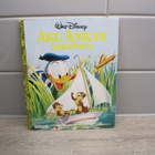 WALT DISNEY KULTAISET KIRJAT, AKU ANKAN LEIKKILAIVA no 2 - pikkukuva 1