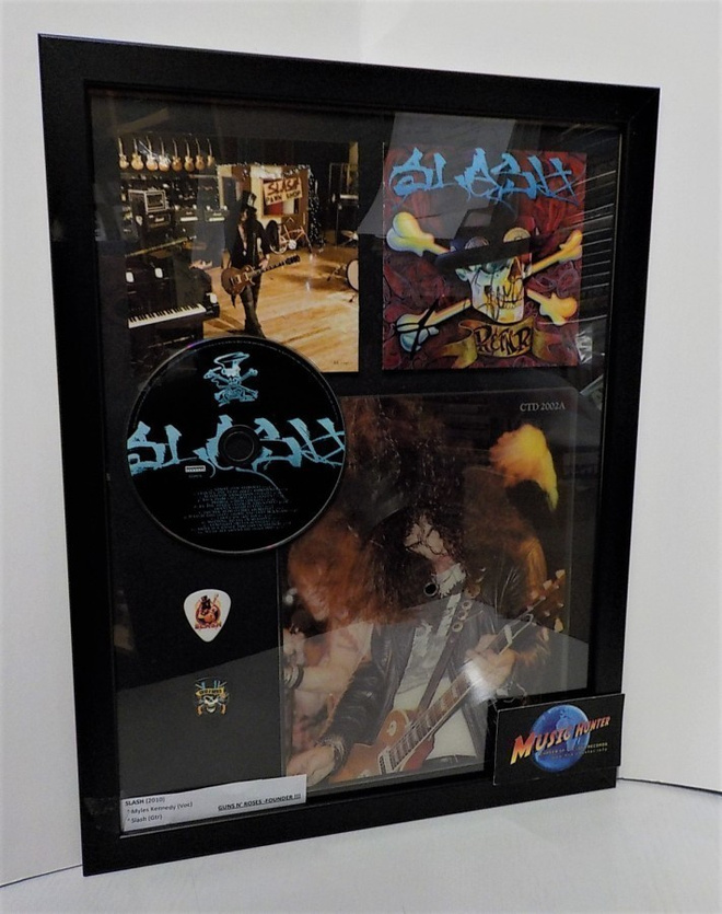 SLASH - TAULU: NIMMARIT, CD, 7" + 2 X PLEKTRAA