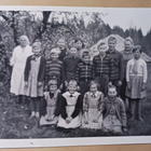 Saarijärvi, kansakoulun oppilaat ja opettaja 1958, ei p. - pikkukuva 1