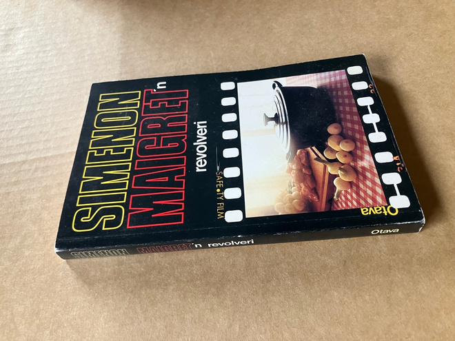 SIMENON MAIGRET REVOLVERI HYVÄ