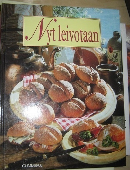 Nyt leivotaan