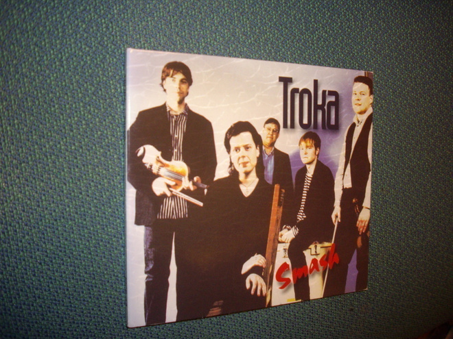 TROKA: Smash CD (1999)  Sis.postikulut