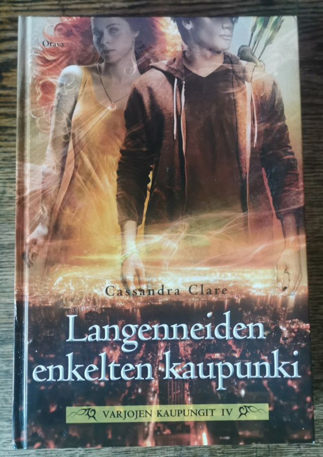 Cassandra Clare: Langenneiden enkelten kaupunki