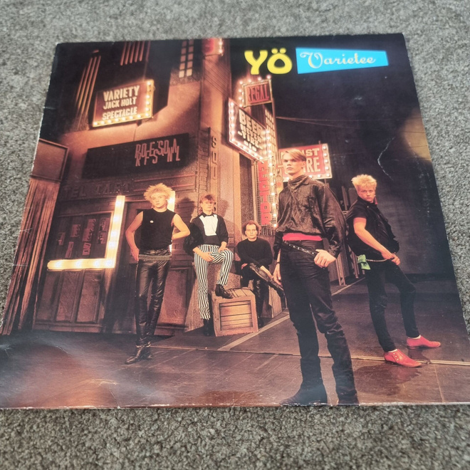 YÖ • Varietee LP