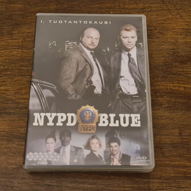 DVD - NYPD BLUE ( Kausi 1 - 6 levyä )