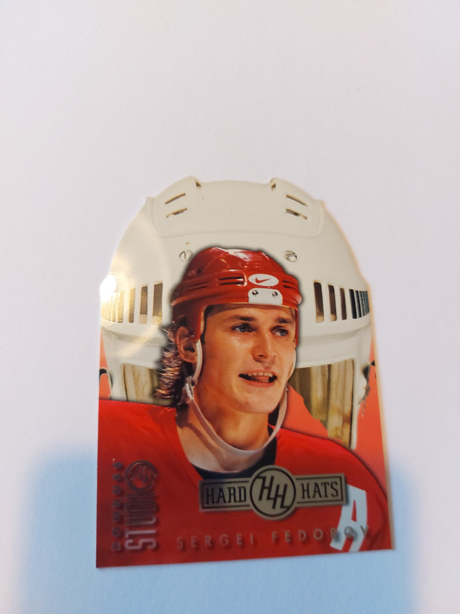 1997-98 Studio Hard Hats #21 Sergei Fedorov /3000