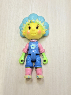 Lilli ja kukkaisystävät figuuri