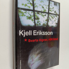 Kjell Eriksson : Svarta lögner, rött blod - pikkukuva 1