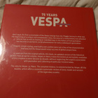 Vespa 75 years kirja uusi - pikkukuva 2