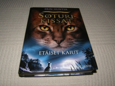 Erin Hunter Soturikissat Etäiset kaiut  -sid