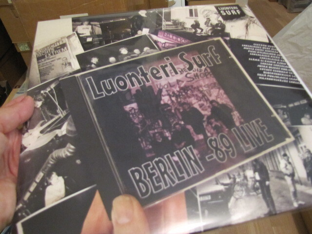 Luonteri Surf Berlin -89 live lp uusi musta vinyyli